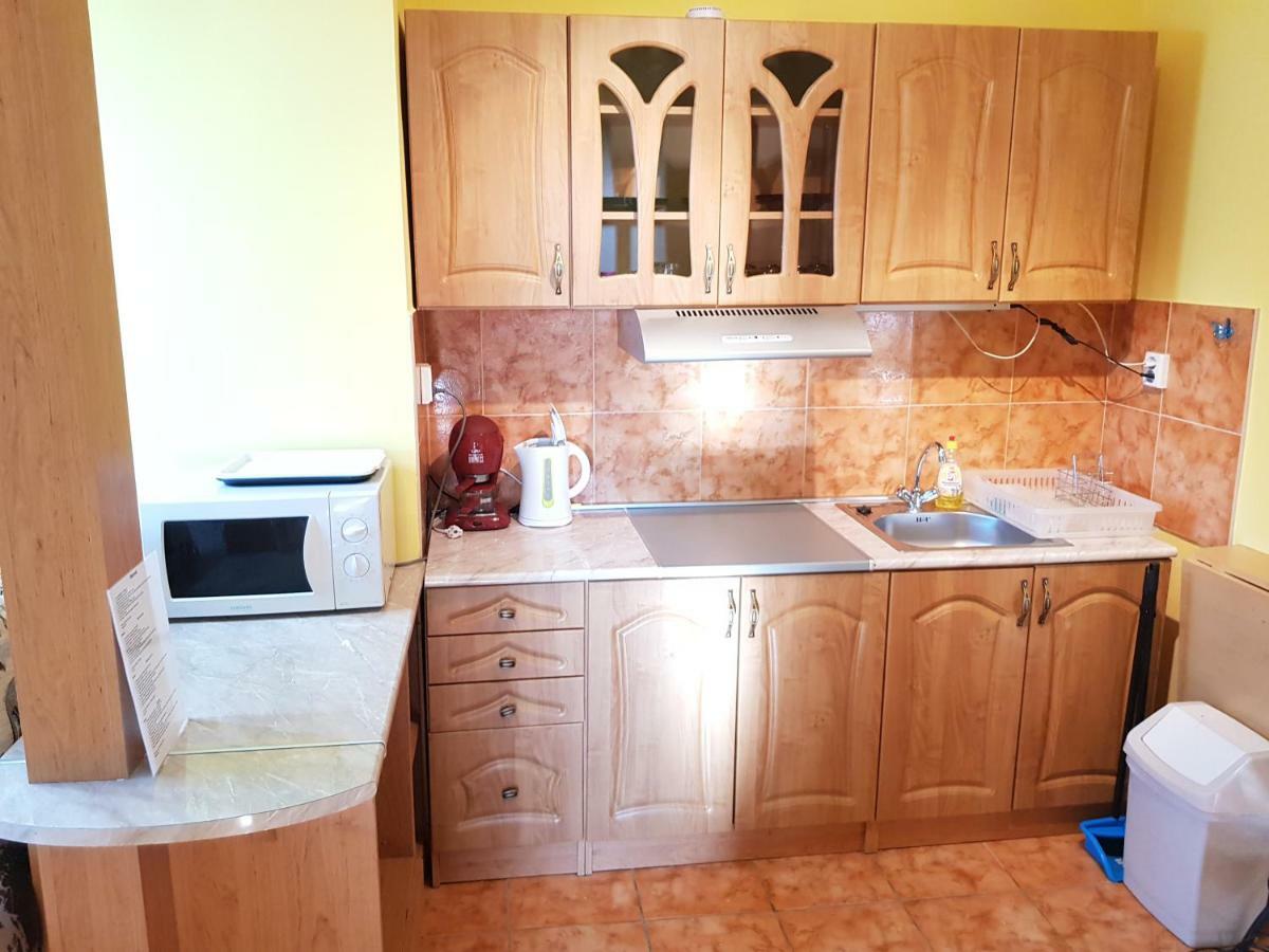 Deak Vendeghaz Apartman Hotel Hajduszoboszlo Exterior photo